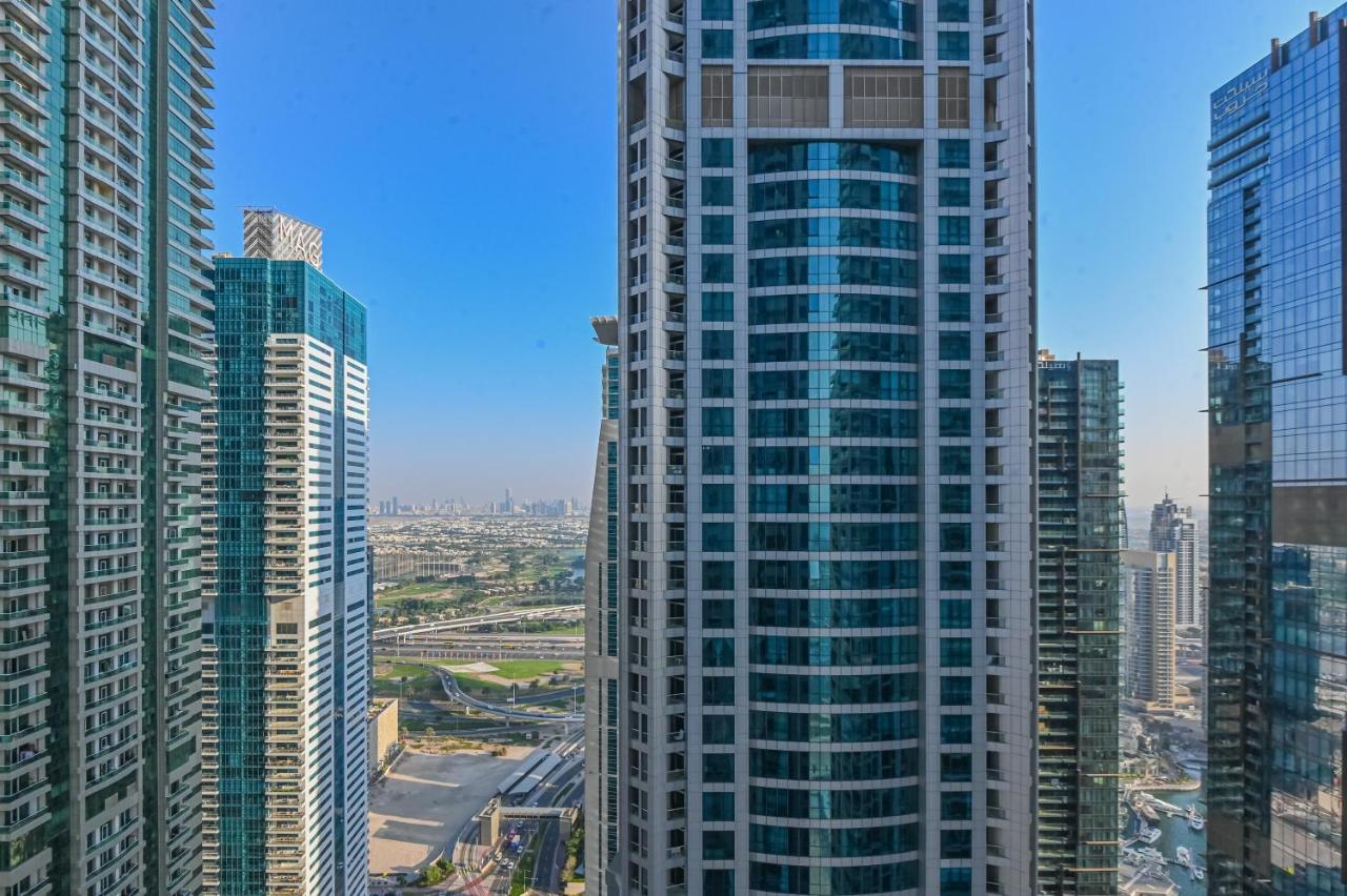 Charming 1 Bedroom Princess Tower Ahlan Holiday Homes Dubai Bagian luar foto